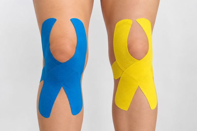 Kinesiotape am Kniegelenk bei Physiocare-Pflaumer in Schorndorf Tape Kniegelenk